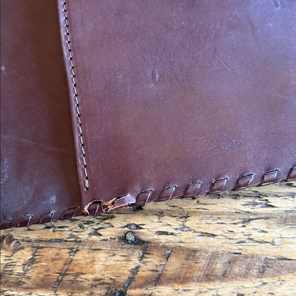 Handcrafted Leather Journal with Floral Design - Picture 6 of 10